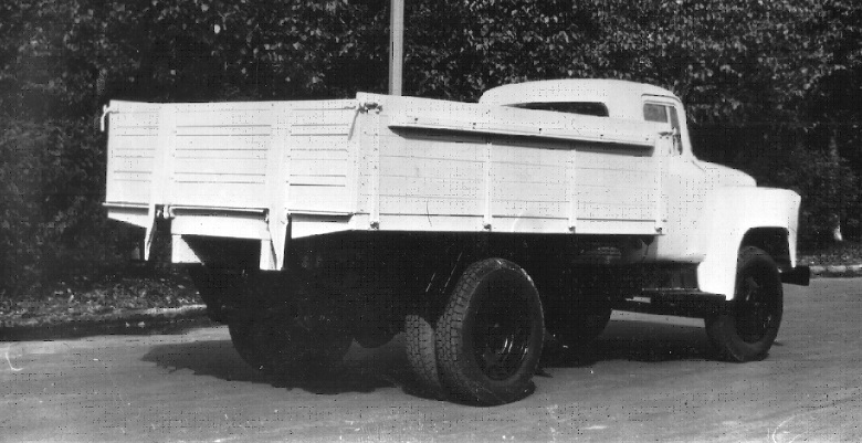 ГАЗ-52Я